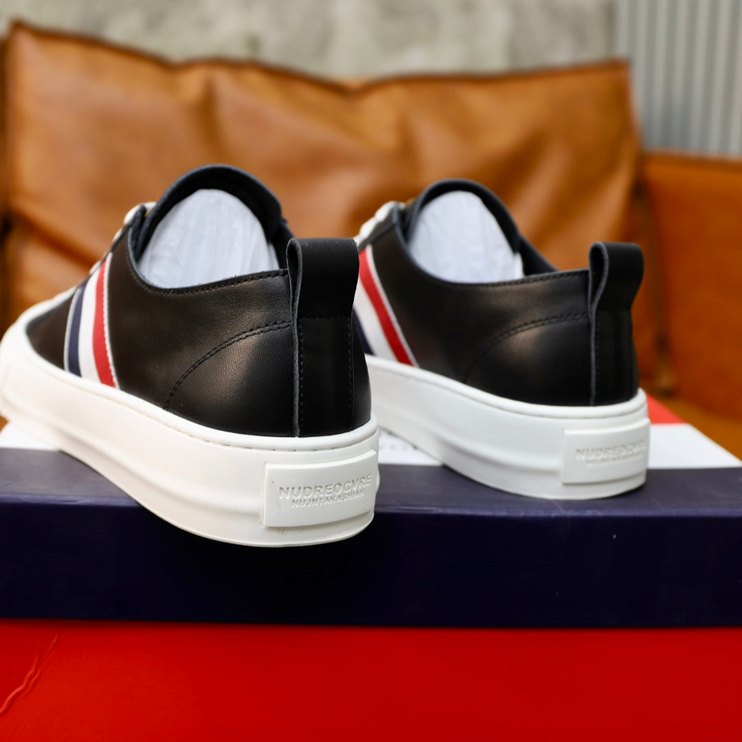 MR.TOM 2025ss Man Cowhide