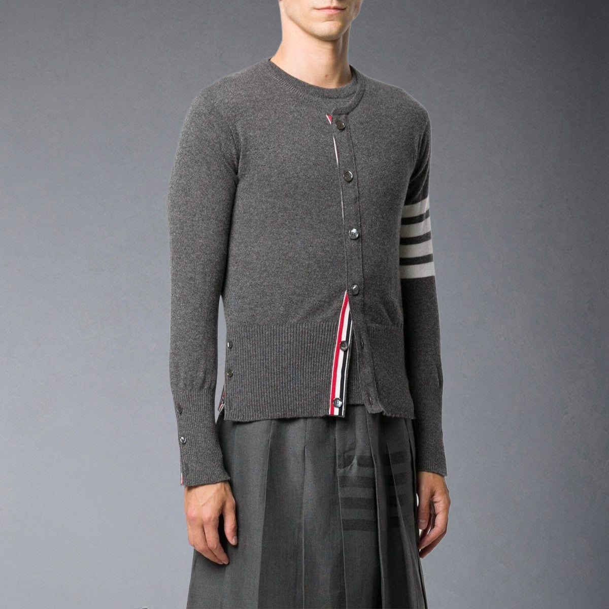 MR.TOM  2025SS Knitted cardigan