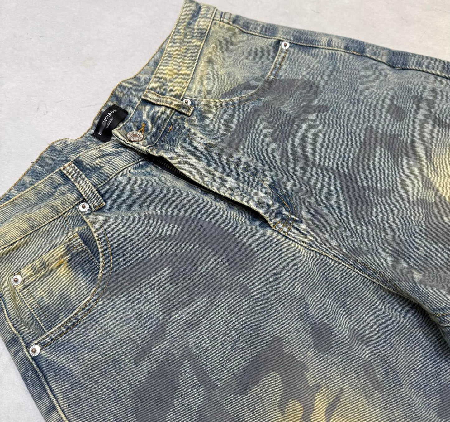 2025SS Distressed Graffiti Jeans