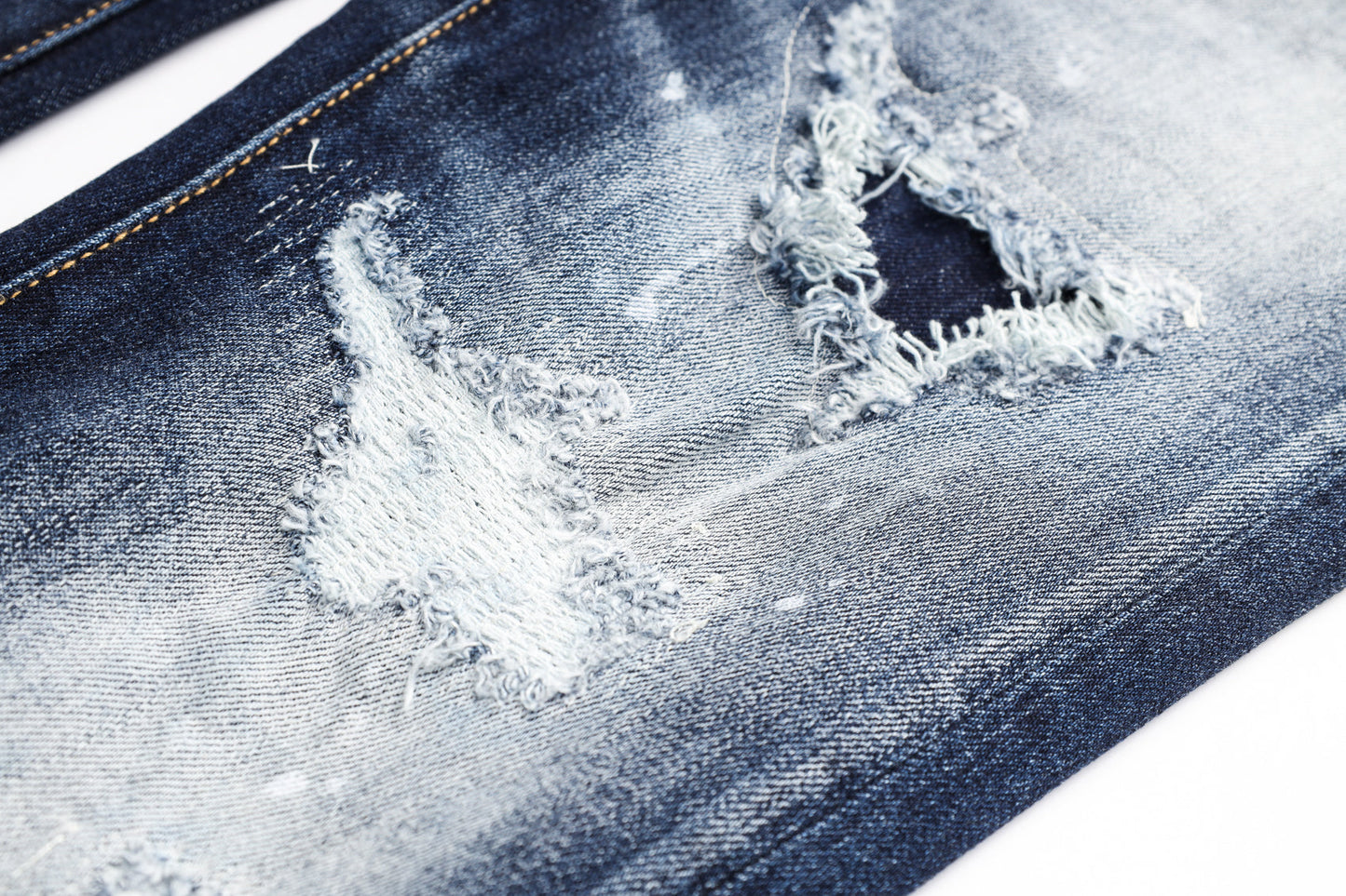 New-DSQ2 Blue Ripped Jeans