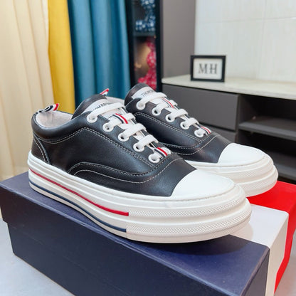 MR.TOM 2025ss Leather sneakers