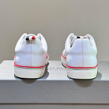 MR.TOM Leather sneakers