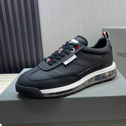 MR.TOM 2025ss Man Cowhide