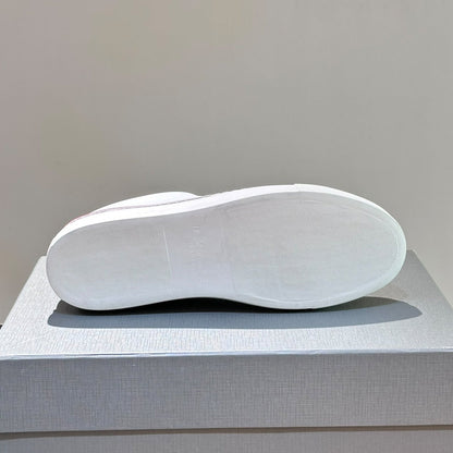 MR.TOM Leather sneakers