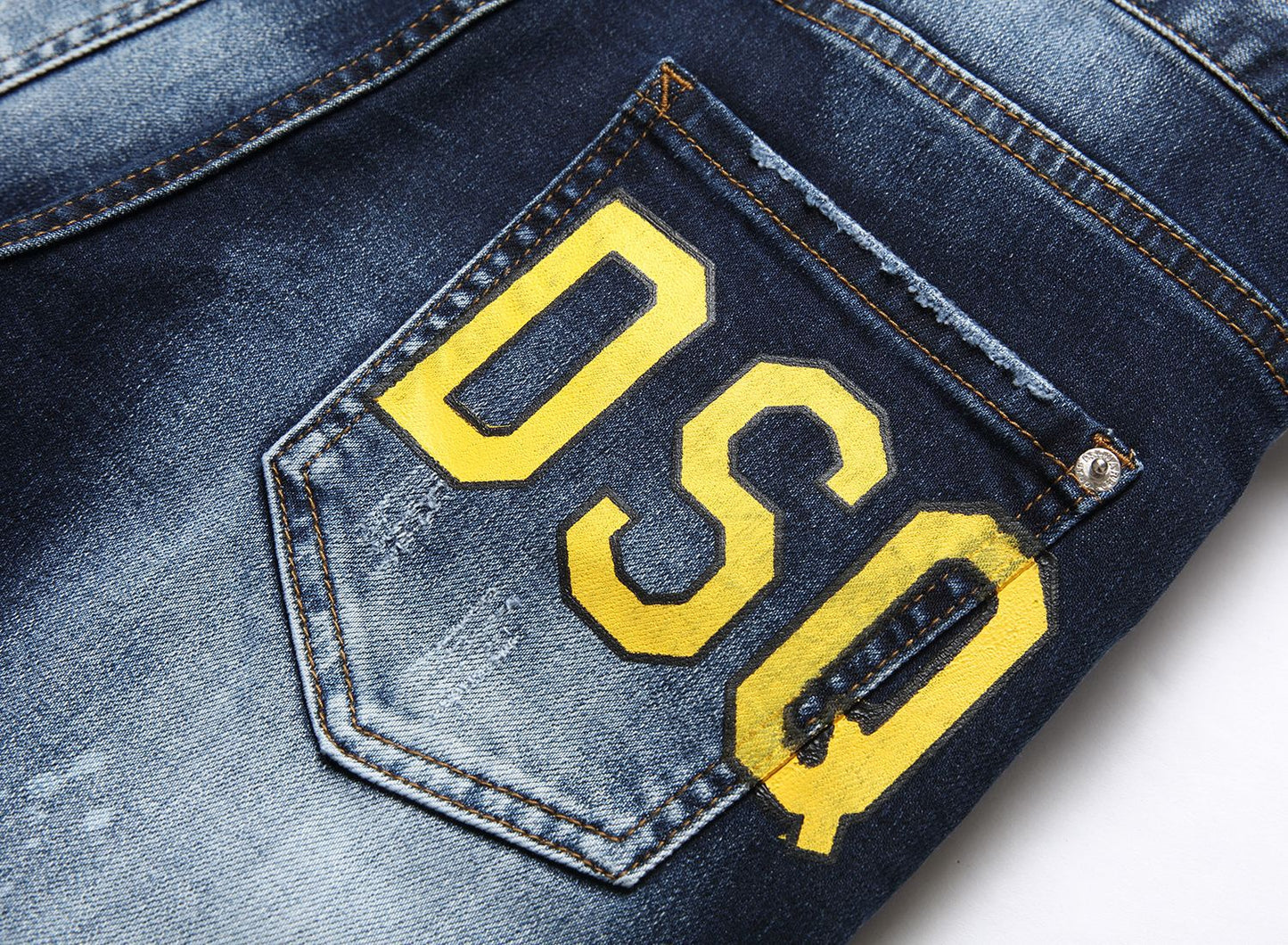 New-DSQ2 25ss man Jeans