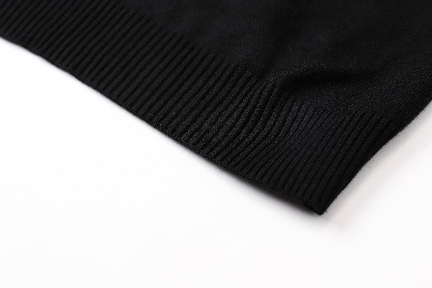 SOLO-24ss Black Fleece Sweatshirt
