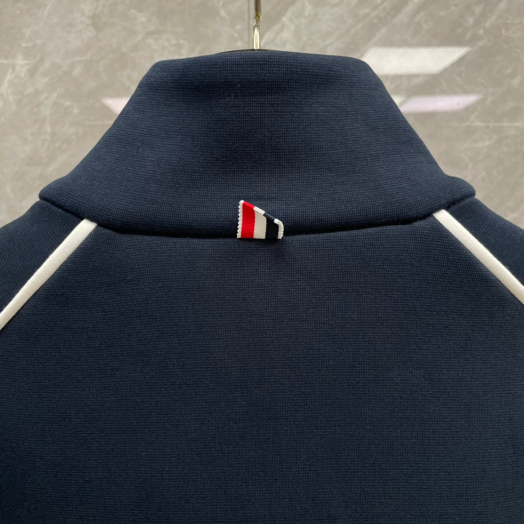 MR.TOM 2025 Men Sweatshirt